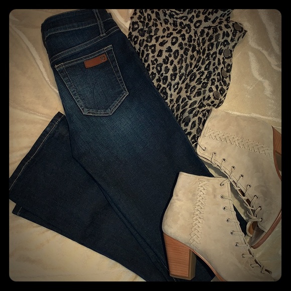 Joe’s Boot Cut Honey Denim Jeans - Picture 1 of 10